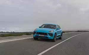   Porsche Macan GTS (Miami Blue) - 2020