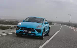   Porsche Macan GTS (Miami Blue) - 2020