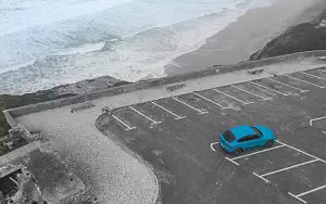   Porsche Macan GTS (Miami Blue) - 2020