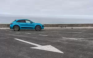   Porsche Macan GTS (Miami Blue) - 2020