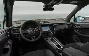   Porsche Macan GTS (Miami Blue) - 2020