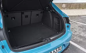   Porsche Macan GTS (Miami Blue) - 2020