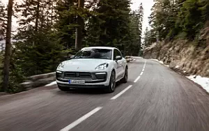   Porsche Macan T (Pure White) - 2022