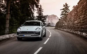   Porsche Macan T (Pure White) - 2022