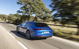   Porsche Panamera Turbo S E-Hybrid Sport Turismo (Sapphire Blue Metallic) - 2017