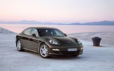   Porsche Panamera S - 2009