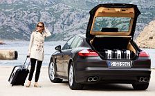   Porsche Panamera S - 2009