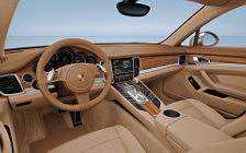   Porsche Panamera 4 - 2010
