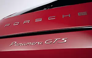   Porsche Panamera GTS - 2012