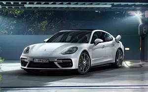   Porsche Panamera Turbo S E-Hybrid - 2017