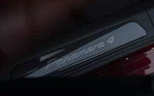   Porsche Panamera 4 E-Hybrid SportDesign Package (Cherry Metallic) - 2020