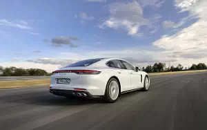   Porsche Panamera 4S E-Hybrid - 2020
