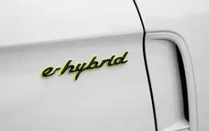  Porsche Panamera Turbo S E-Hybrid (Carrara White Metallic) - 2020