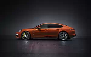   Porsche Panamera Turbo S - 2020