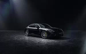   Porsche Panamera 4 E-Hybrid Platinum Edition - 2021