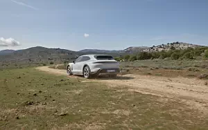   Porsche Taycan 4S Cross Turismo - 2021