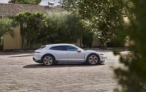   Porsche Taycan 4S Cross Turismo - 2021