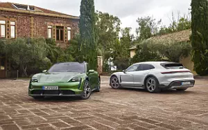   Porsche Taycan Turbo S Cross Turismo - 2021