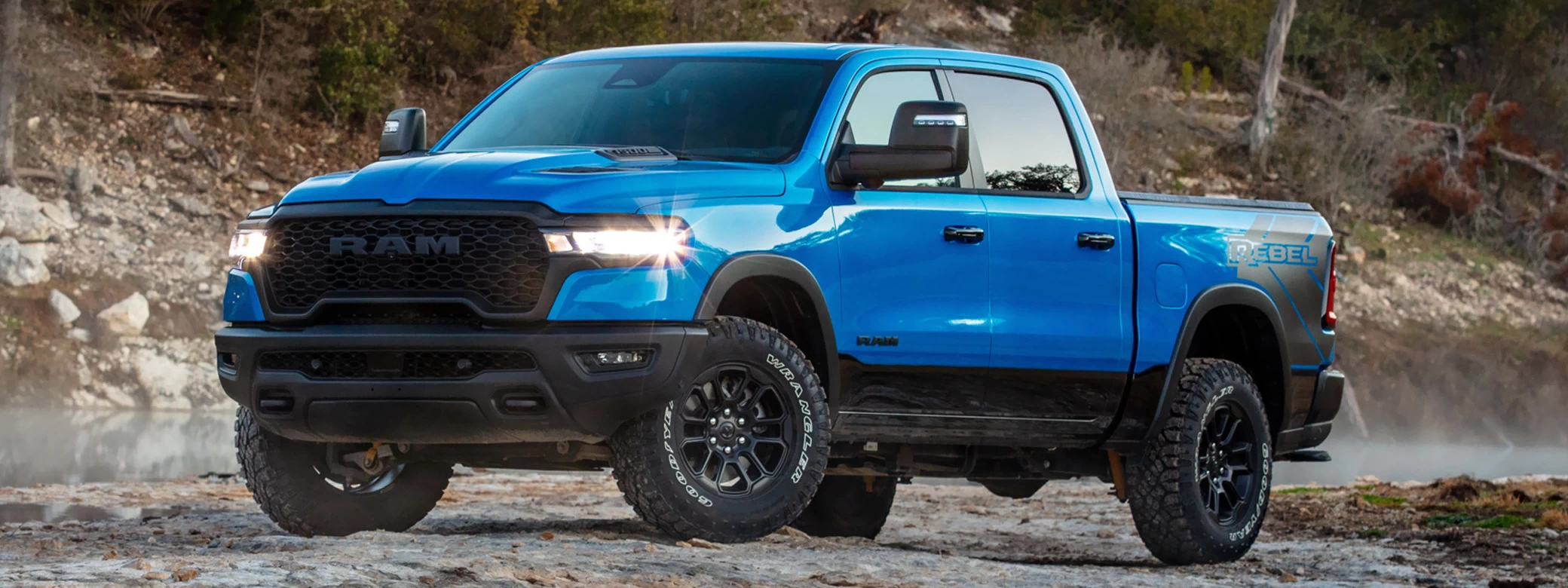 ���� ���������� Ram 1500 Rebel (Hydro Blue/Diamond Black) - 2024 - Car wallpapers