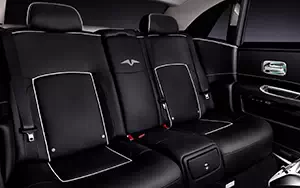   Rolls-Royce Ghost V-Specification - 2014