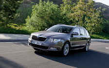   Skoda Superb Combi - 2009