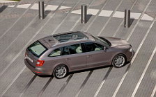   Skoda Superb Combi - 2009