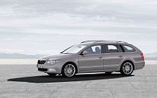   Skoda Superb Combi - 2009
