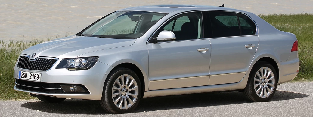   Skoda Superb - 2013 - Car wallpapers
