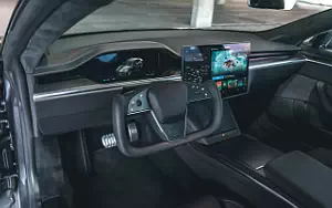   Tesla Model S Plaid - 2021
