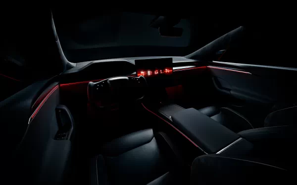 ���� ���������� Tesla Model S Plaid - 2025