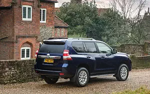   Toyota Land Cruiser UK-spec - 2014