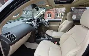   Toyota Land Cruiser UK-spec - 2014