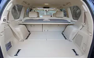   Toyota Land Cruiser UK-spec - 2014