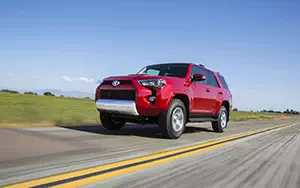   Toyota 4Runner US-spec - 2014