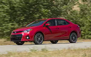   Toyota Corolla S US-spec - 2014