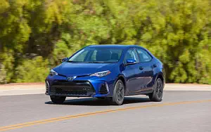   Toyota Corolla SE US-spec - 2016