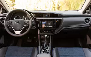   Toyota Corolla SE US-spec - 2016