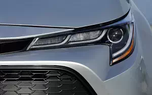  Toyota Corolla SE Hatchback US-spec - 2019