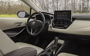   Toyota Corolla XLE Sedan US-spec - 2019