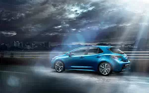   Toyota Corolla XSE Hatchback US-spec - 2019