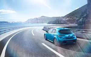   Toyota Corolla XSE Hatchback US-spec - 2019