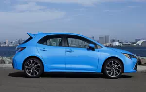   Toyota Corolla XSE Hatchback US-spec - 2019