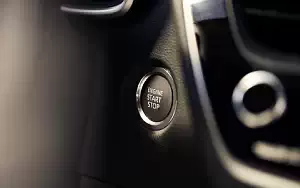  Toyota Corolla XSE Hatchback US-spec - 2019