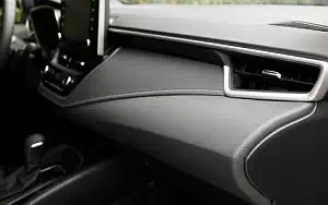   Toyota Corolla XSE Hatchback US-spec - 2019