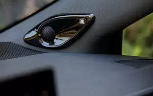   Toyota Corolla XSE Hatchback US-spec - 2019