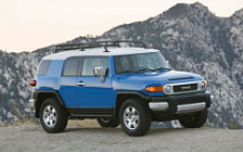   Toyota FJ Cruiser - 2007