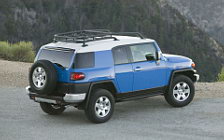   Toyota FJ Cruiser - 2007