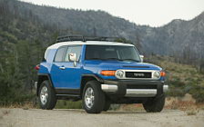   Toyota FJ Cruiser - 2007