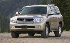   Toyota Land Cruiser 200 US-spec - 2008