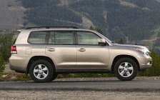   Toyota Land Cruiser 200 US-spec - 2008